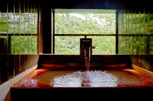 香湯（こうとう）　1回 1,000円（税込）／15:15～16:00／16:15～17:00／17:15～18:00／18:15～19:00／20:15～21:00／21:15～22:00