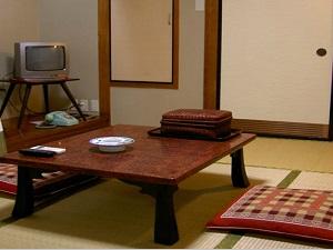 客室例＜6畳＞