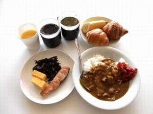 カレー朝食