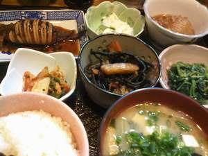 2食付きプランの夕食１例です。
