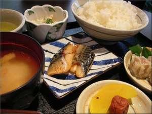 平日は焼津の母が作る和食の無料サービスです