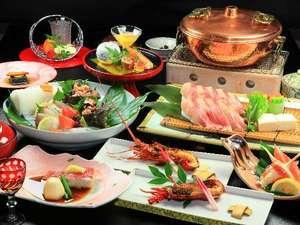 伊勢海老のオニガラ焼き（半身）をメインに金目煮などおいしいメニュ‐が充実
