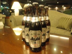 お風呂上がりに冷たいビールはいかがでしょうか？