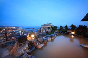 12Ｆ露天風呂夜イメージ