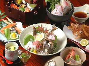 新鮮な海幸を使った、旬のお料理一例