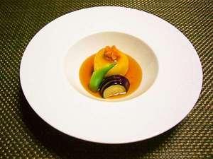 ■絶品！道産ジャガイモと蒸しウニの煮物　　手造り≪和食≫が大好評。シェフおすすめの一品！！