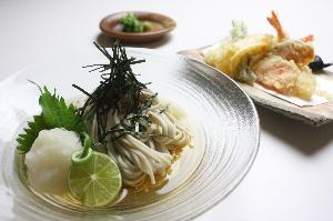 夏休みメニュー　伊吹そば（イメージ）