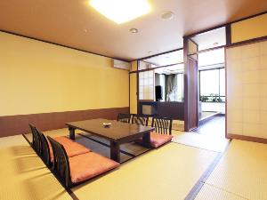 杜のしずく　ゆったりとお寛ぎいただける12.5畳の和室に次の間の造り