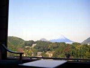 お部屋から眺める富士山。