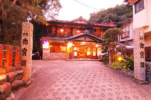 創業400余年を誇る純和風旅館
