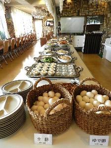 朝食バイキング