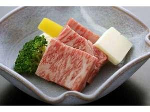 強肴:佐賀県産牛陶板焼き