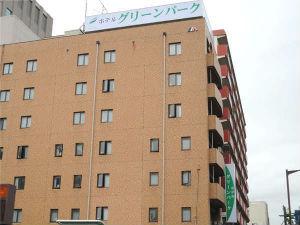 グリーンパーク外観