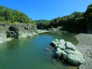 セラヴィから荒川まで徒歩１分♪