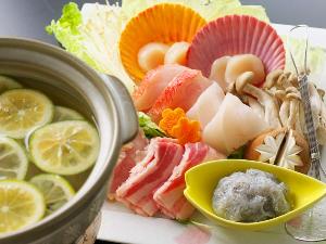 「土佐の恵み鍋」柚子しゃぶ鍋／金目鯛、長太郎、クエ、どろめ、四万十米豚、はちきん地鶏