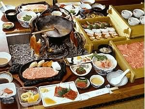 【槍コース】飛騨牛極上ロース肉と飛騨牛ステーキ付（４人前一例）