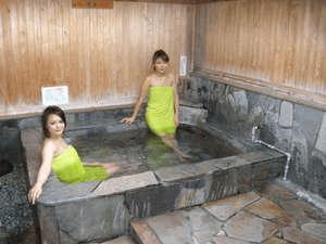 客室露天風呂一例