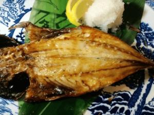 沼津名産真鯵のひもの