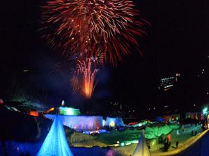 層雲峡・冬の最大イベント☆氷瀑まつり