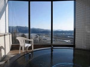 大浴場（泡風呂からの景色）