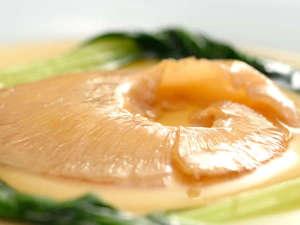 気仙沼産『フカヒレの姿煮』