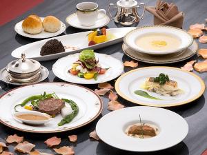 西洋料理ディナーの例