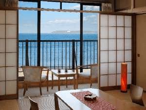 オーシャンビュー海の館トイレ付和室。海を眺めながらホッと一息。