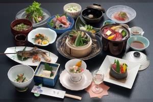 ご夕食の一例　花膳コース