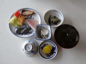 朝食