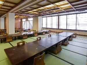 宴会場「錦江・開聞の間」