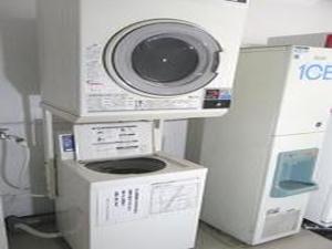 館内にコインランドリーがございます。<BR>