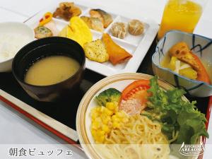 1回目は和食、2回目は洋食と何度でもビュッフェ台を周ってください♪