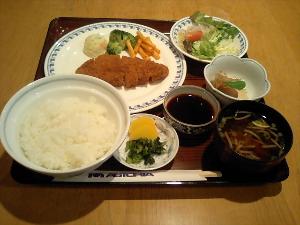 とんかつ定食