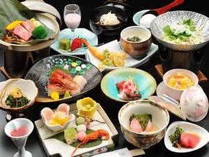 【銀山荘】一つずつ丁寧に仕上げる食事は彩りも鮮やか
