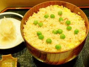 おすし屋さんのつくる酢飯の朝ごはん・カニ酢飯