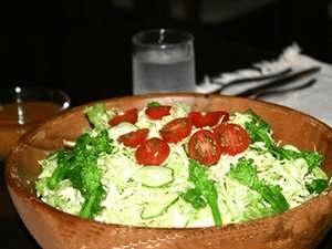 地元のお野菜をどうぞ！！