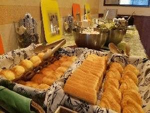 朝食