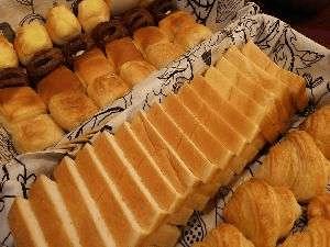 朝食