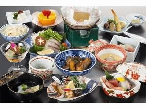 当館、総調理長の山崎プロデュース！<BR>匠の技術がひかる【鯛会席】に舌鼓