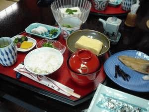 朝食の一例