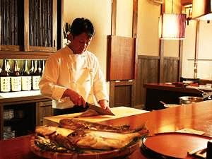 小林屋オススメのお食事処『かど家』