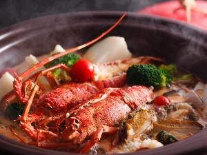 海の恵みたっぷり和風ブイヤベース仕立て（イメージ）