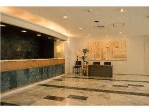 奥津温泉ホテル　米屋倶楽部奥津<BR>フロント・ロビー