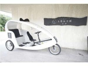 電動アシスト付自転車「ベロタクシー」乗って記念写真をぜひ撮影してください。