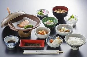 朝食（一泊目）