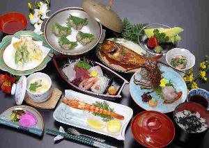 伊勢海老御膳　伊勢海老料理を選べます。