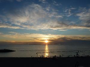 【豊崎美らSUNビーチ】青い海、青い空、白い砂浜という最高のロケーションの楽園ビーチ。 