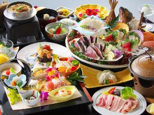 【旬彩物語／船遊びコース】四万十鶏＆四万十ポークの塩麹焼・鰹の藁焼きタタキ付き