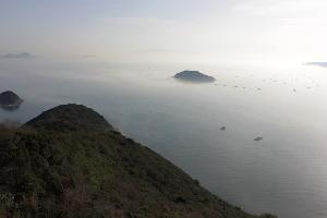 万葉岬から望む瀬戸内海。
