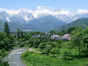グリーンシーズンの白馬は、山・川・湖など自然遊びの宝庫です！